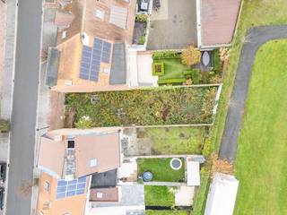 Ontdek deze uitzonderlijke kans om uw eigen woning te bouwen in het hart van Heist. Deze goed gelegen bouwgrond biedt tal van mogelijkheden voor...