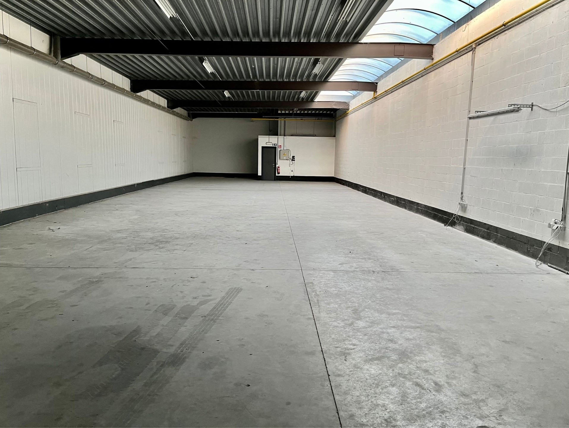 KMO-unit 290m² te huur - foto 4