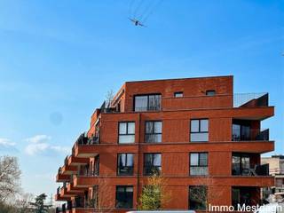Unieke Penthouse met Panoramisch Uitzicht & Terrassen RondomLocatie: Diest – op wandelafstand van het centrum en station.Wonen in alle rust, zonder...