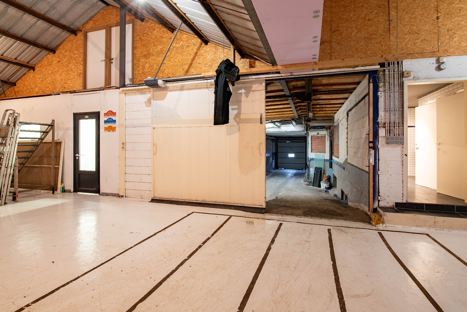 Multifunctioneel magazijn van 647 m², opdeelbaar in units - foto 5