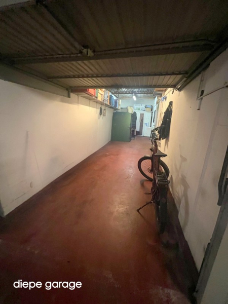 Zeer ruime garagebox te koop in Koningin Fabiolapark - Blok 5 - foto 4