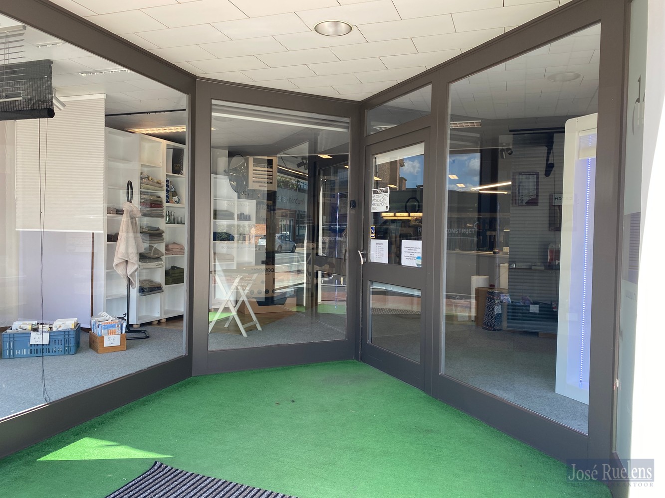 Gebouw gemengd gebruik waar wonen en werken mogelijk is! - foto 3