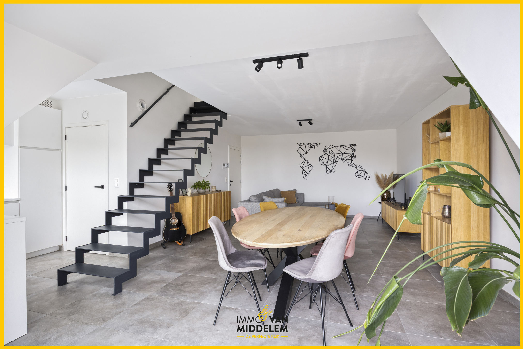 INSTAPKLAAR DUPLEX MET 2 KAMERS EN TERRAS - foto 4