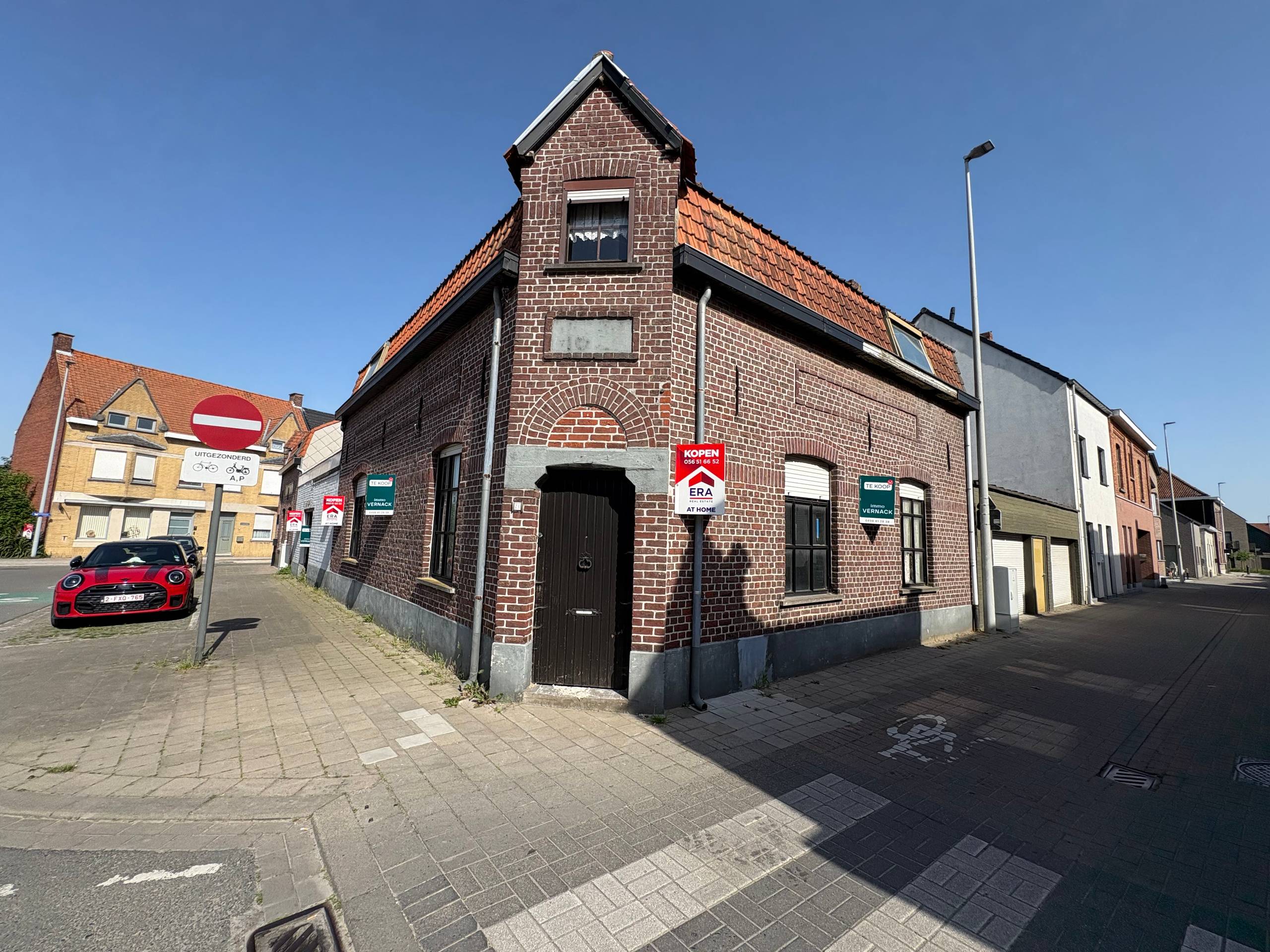House for sale in Roeselare with 3 bedrooms - photo 1