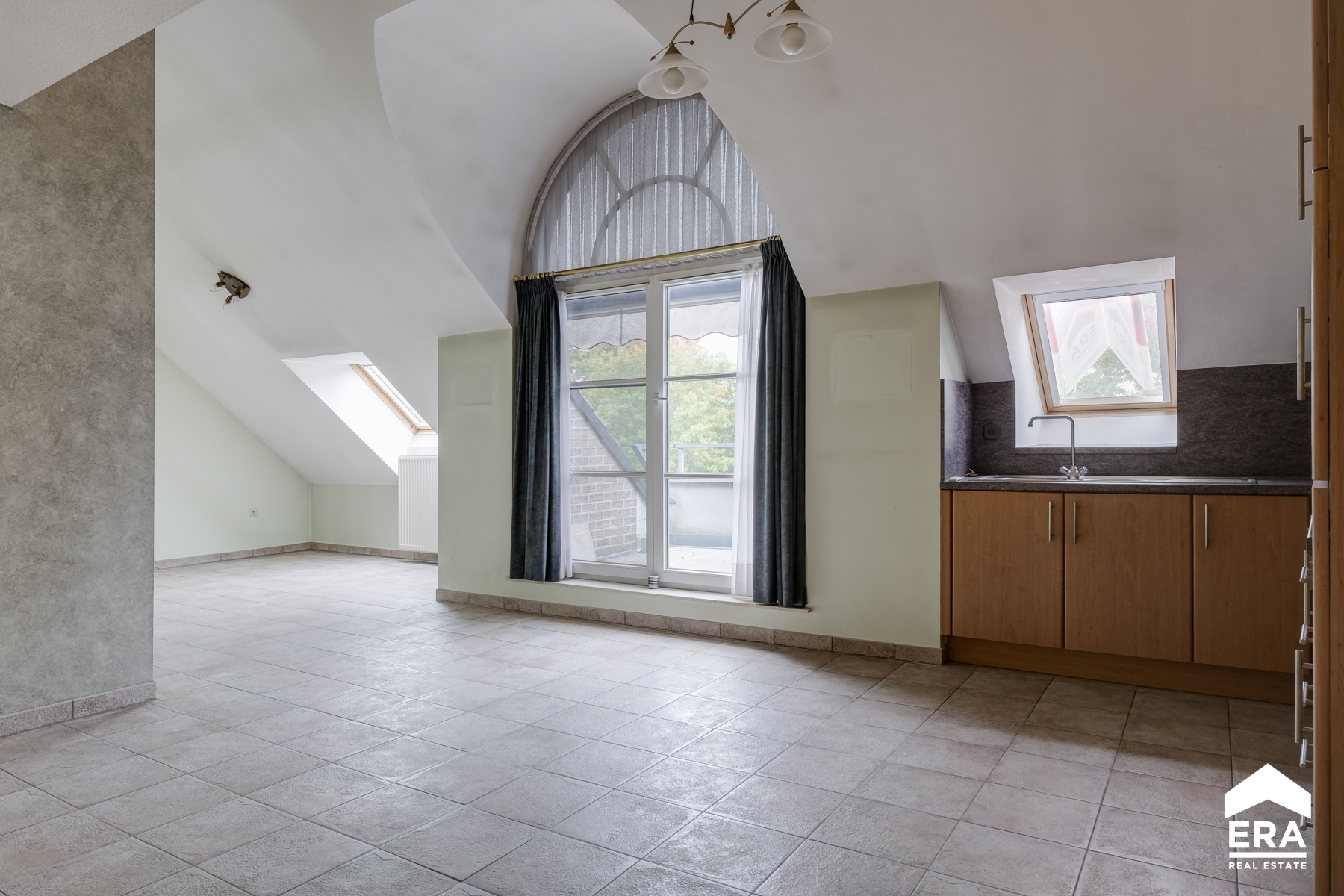 Ruim appartement te koop in centrum Overpelt - foto 5