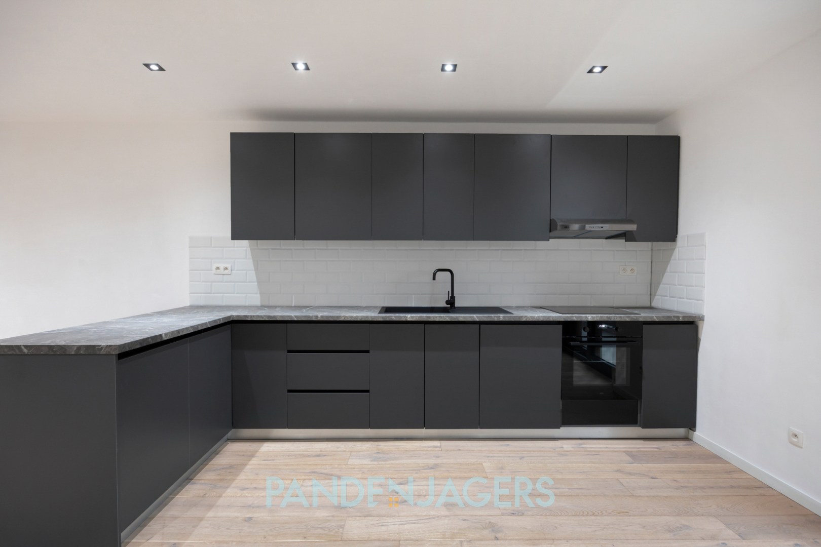 Volledig gerenoveerd appartement (2026) met EPC A en zuidterras te Duffel - foto 3