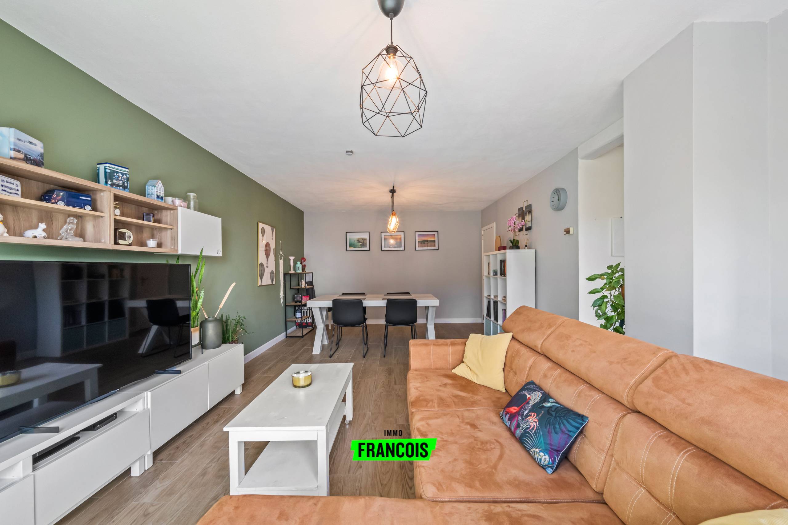 Modern gerenoveerd appartement met gemeenschappelijke tuin en privaat zonneterras te Mariakerke, Oostende! - foto 1