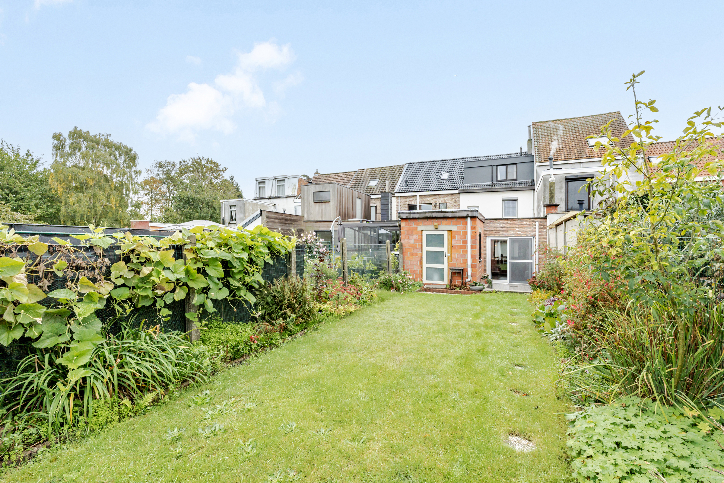 Ruime woning met tuin in Zwijndrecht - foto 5