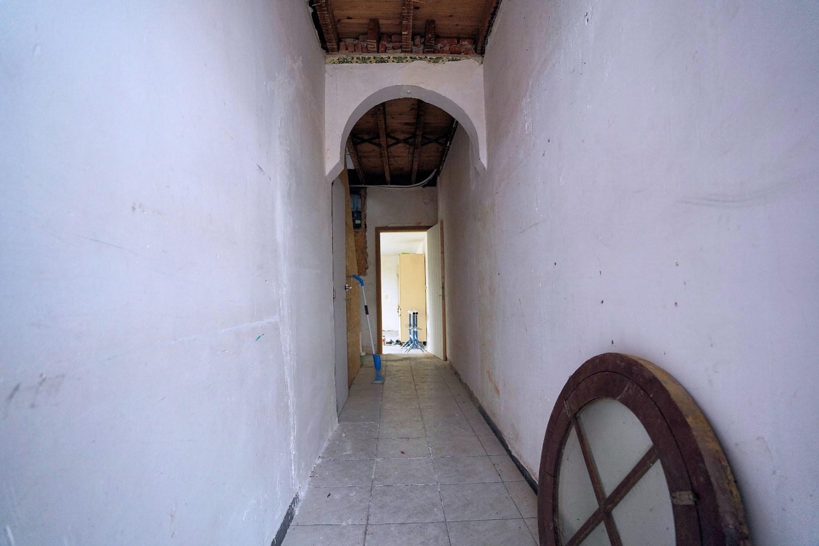 Goed gelegen af te werken HOB 3-4 slpk, parking &amp; tuin - foto 2