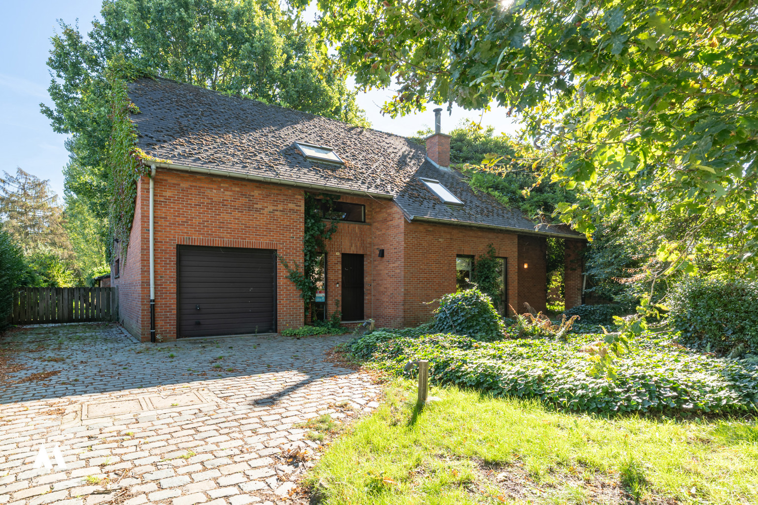 Huis te koop in Loenhout met 4 slaapkamers - foto 1