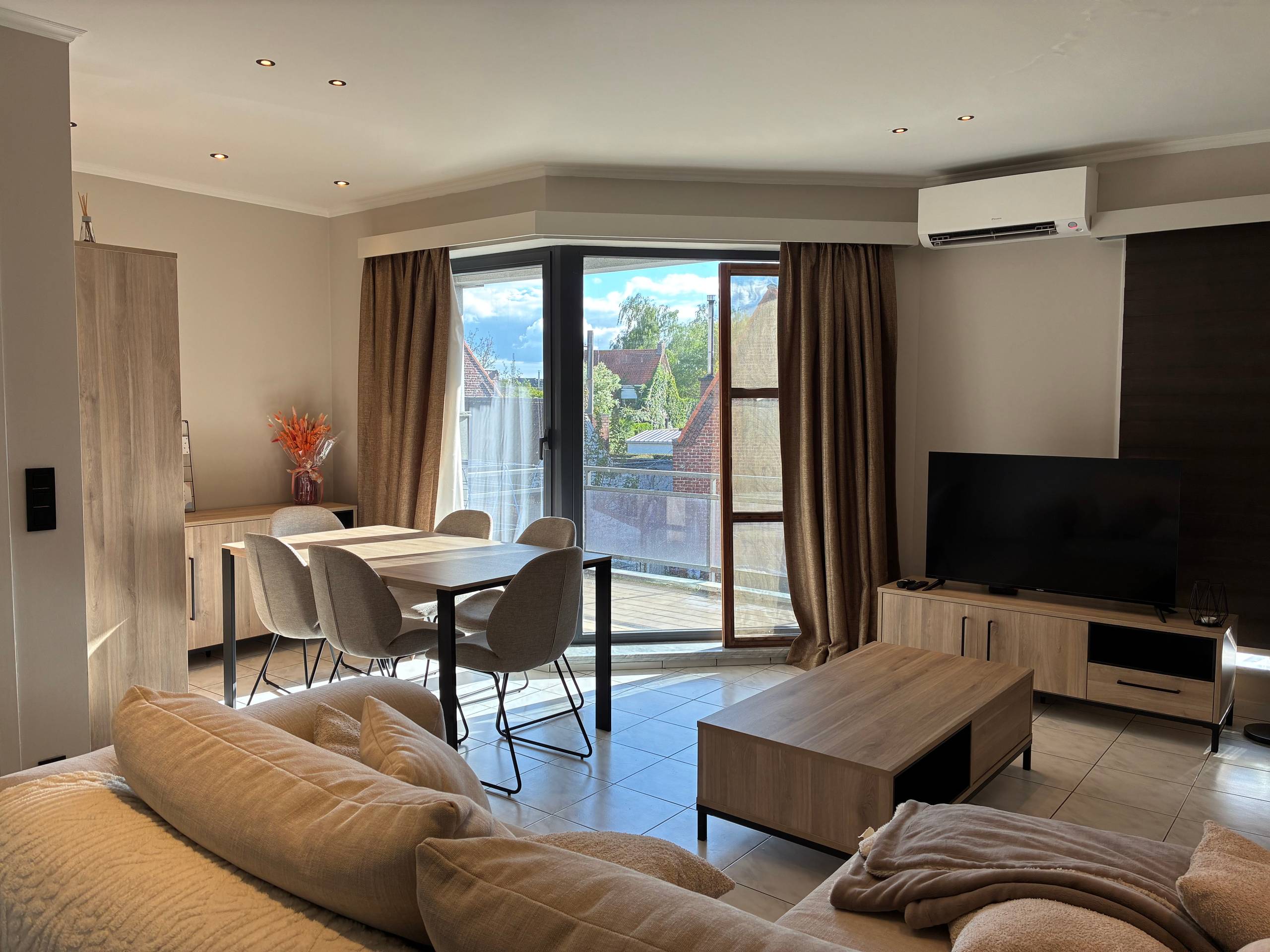 Gerenoveerd appartement te huur in centrum Zulte - foto 3