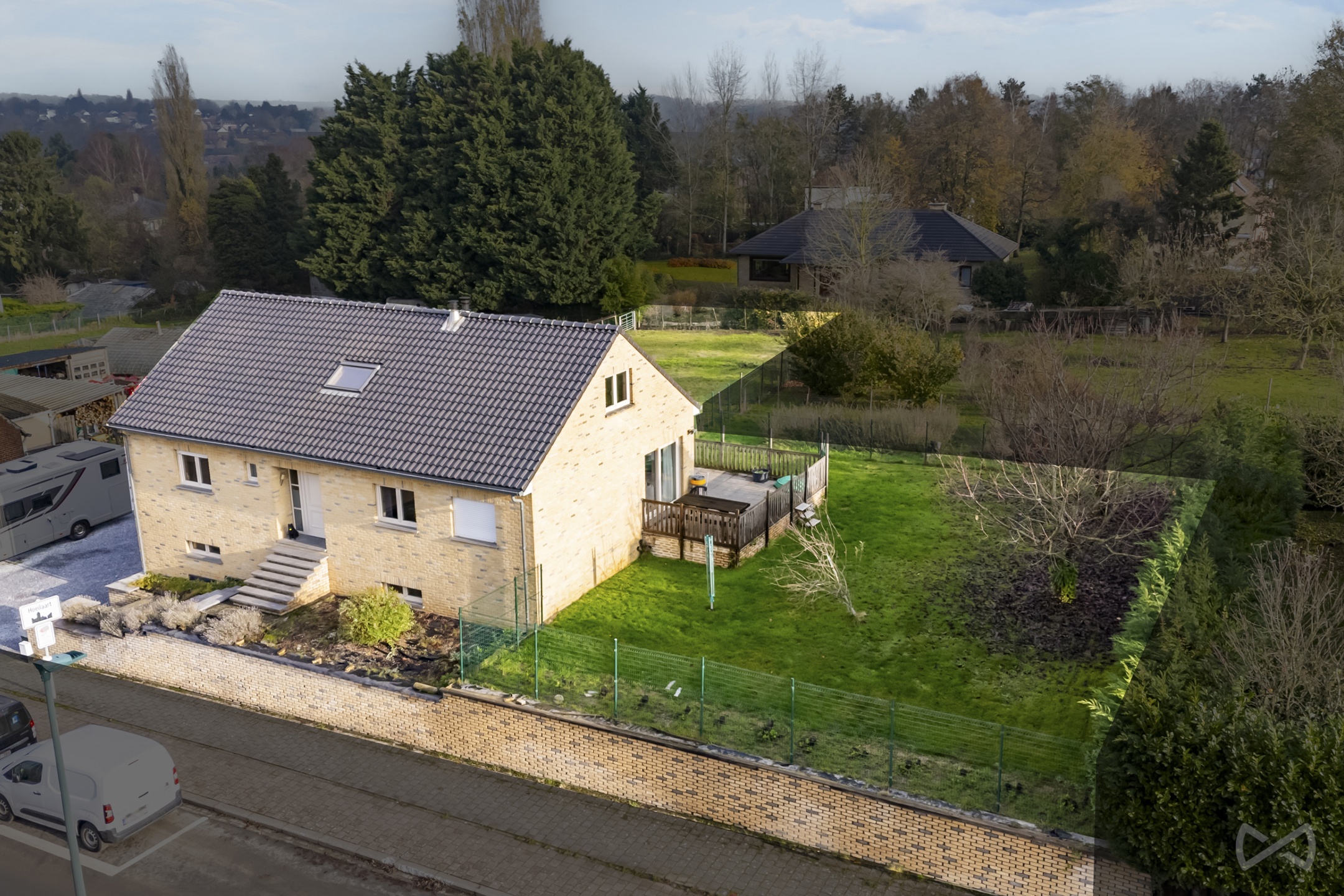 Hoeilaart: moderne gezinswoning nabij station met grote garage  - foto 2