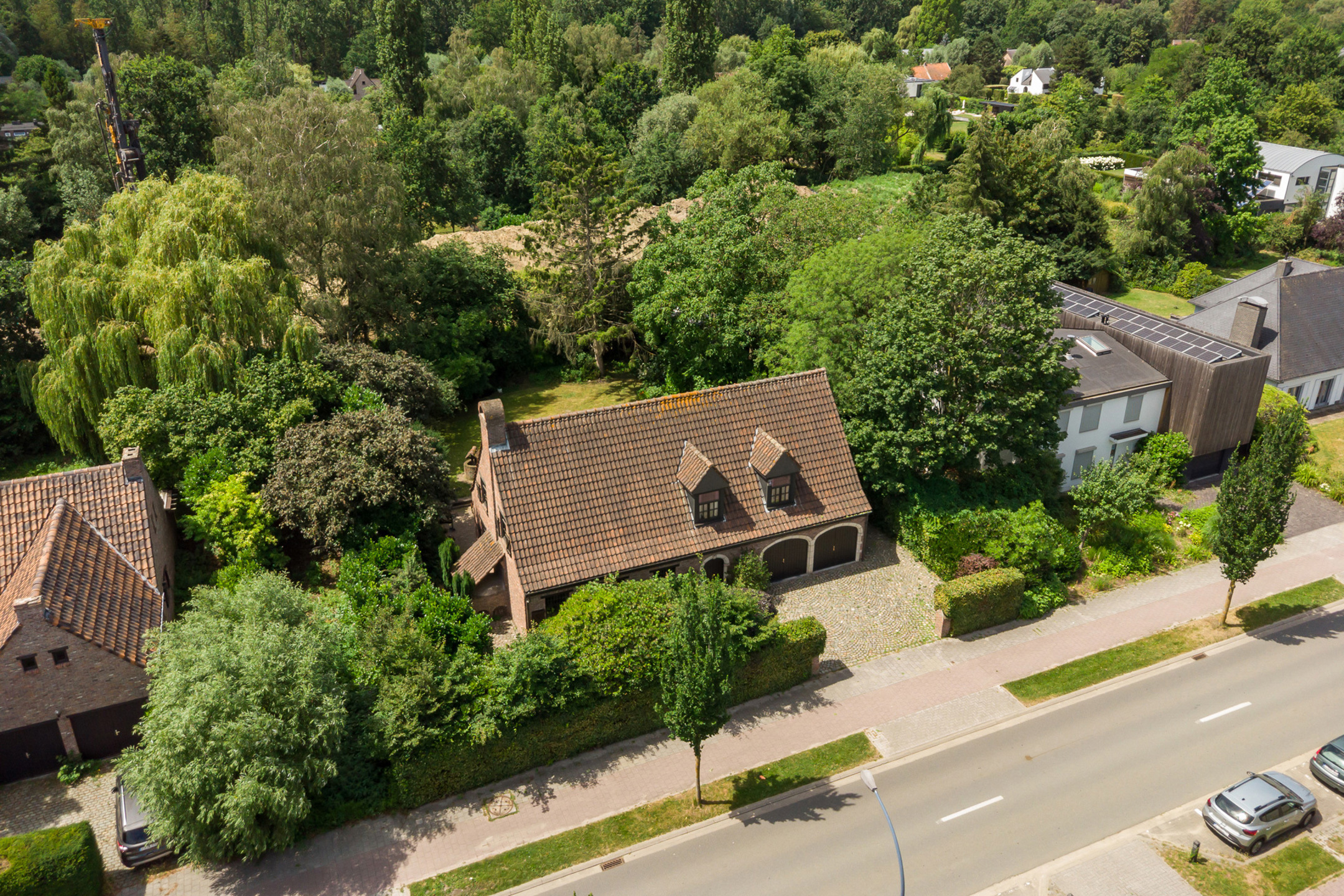 Charmante te renoveren fermette op knap perceel van 970 m2 - foto 4