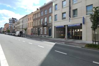 Ben je op zoek naar een veilige en vlot bereikbare autostaanplaats in Mechelen? In een recent opgeleverd complex bieden wij autostaanplaatsen te...