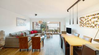 Ruim en licht appartement met open zicht in de KoningslaanDit ruim appartement ligt op een toplocatie in de Koningslaan, op wandelafstand van het...