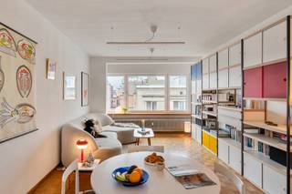 Zalig appartement in bekoorlijk BorgerhoutWelkom in de Blijde-Inkomststraat, op het kruispunt van sfeer, gemak en bruisend Borgerhouts leven. Ja, je...