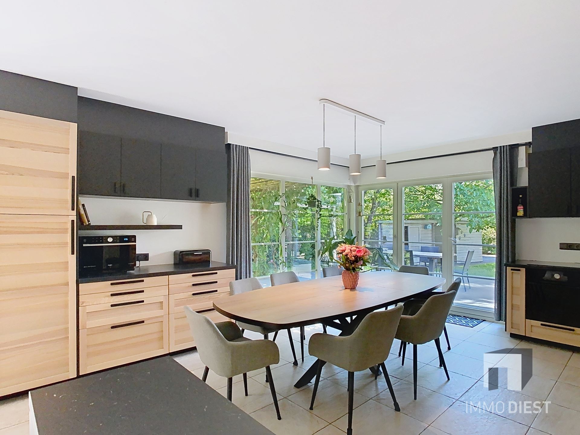 Villa-landhuis op ca 27 are met 5 slpks + weide - foto 4