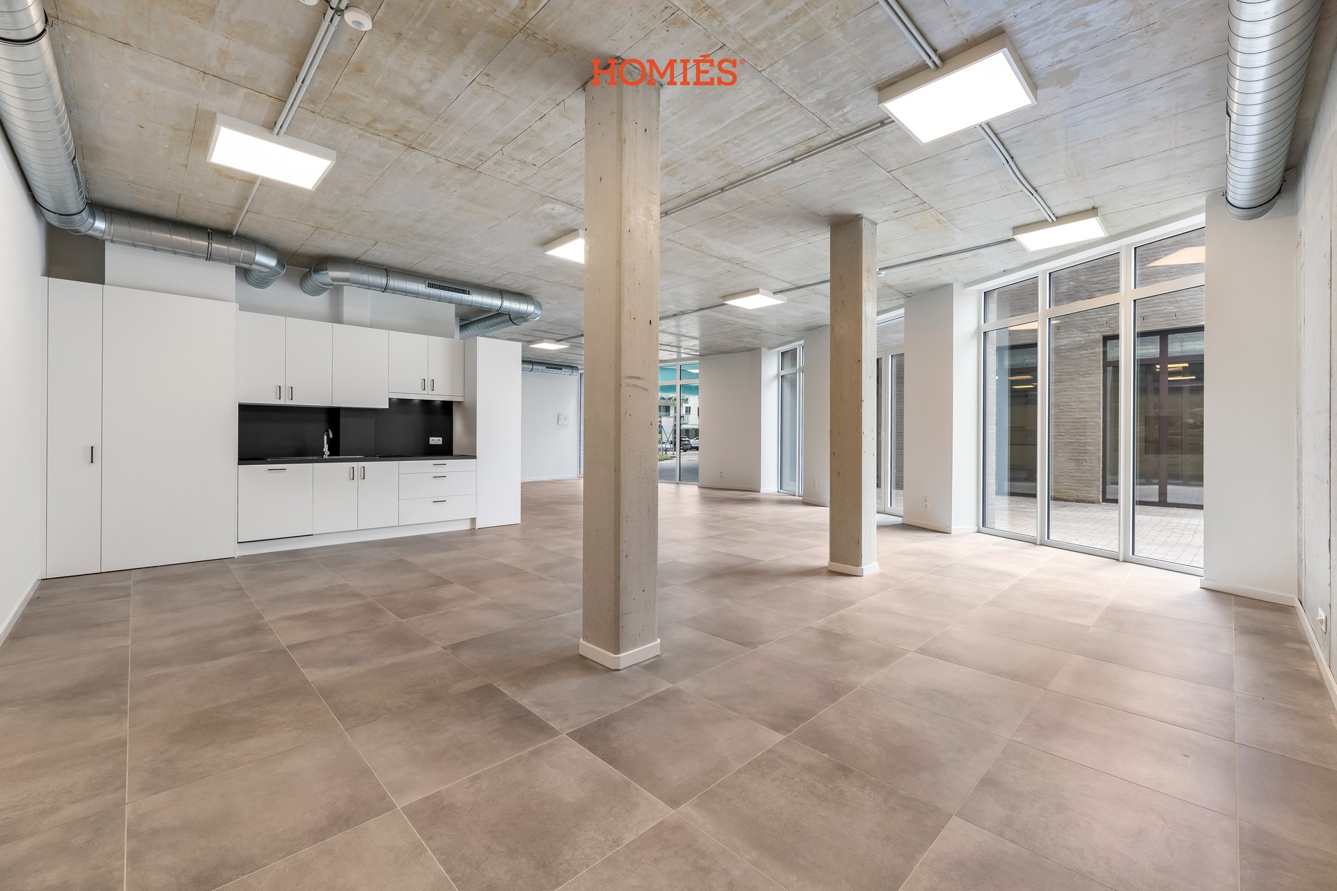 Commerciële nieuwbouwruimte te huur - photo 2