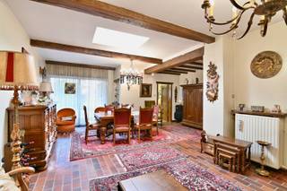 Deze knappe herenwoning is rustig gelegen in het hartje van Sint-Truiden, en bevindt zich op wandelafstand van alle voorzieningen zoals...