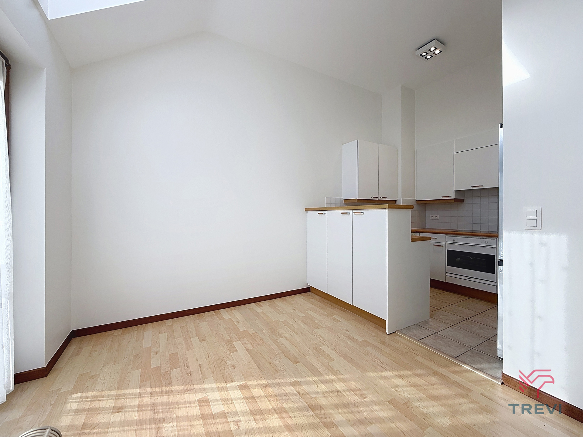 Apartment for rent in Auderghem with 1 bedroom - photo 4