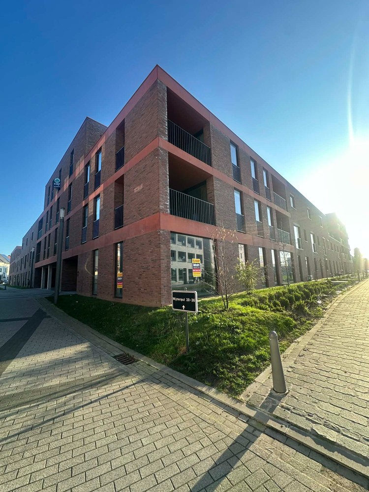 NIEUWBOUW (A.01)MULTIFUNCTIONEEL GELIJKVLOERS PIER KORNEL NABIJ KINE, ARCHITECT, SOEPBAR EN ADVOCAAT - foto 3