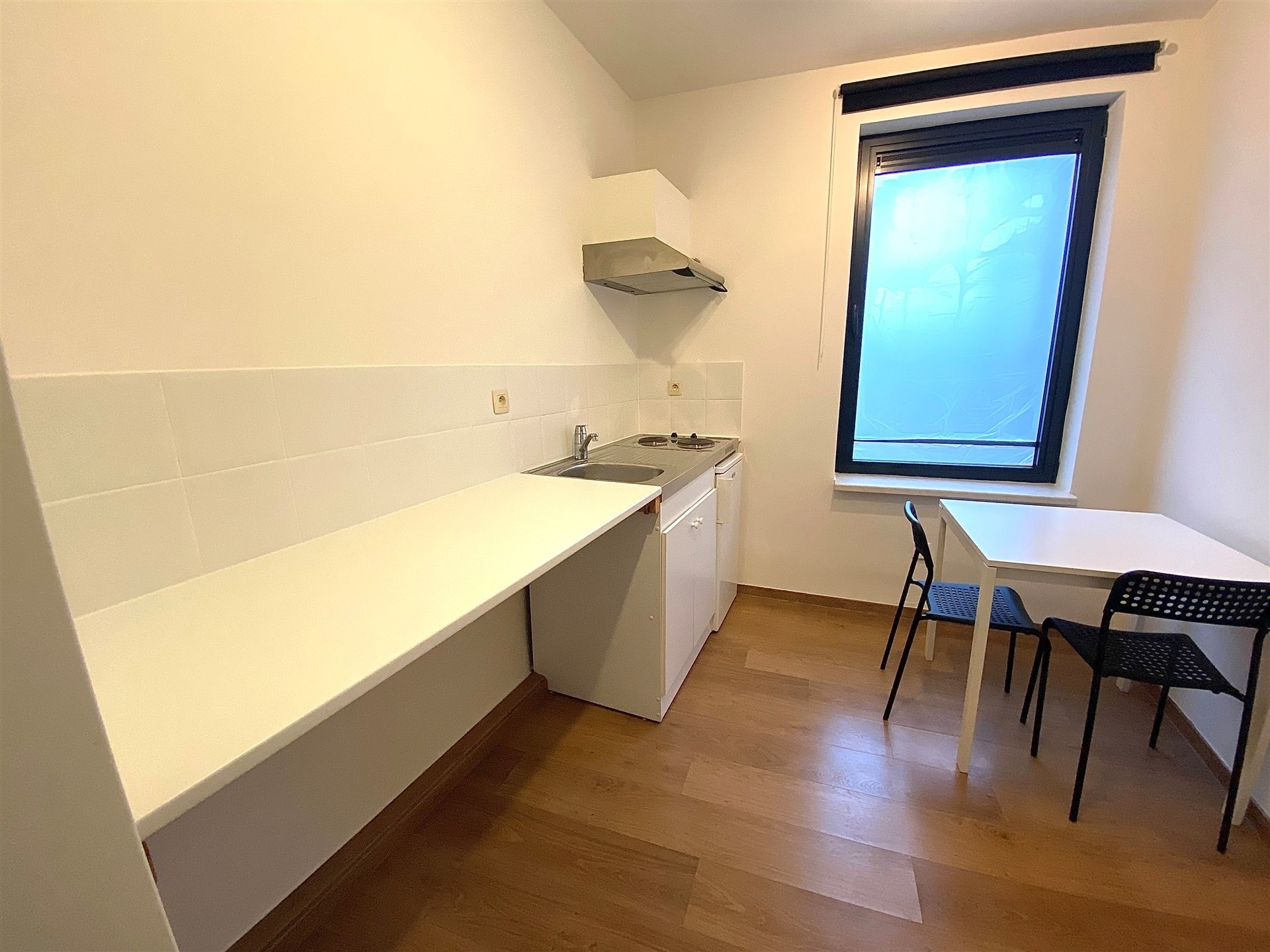 Prachtig gemeubeld studio met warmtepomp en zonnepanelen - foto 4