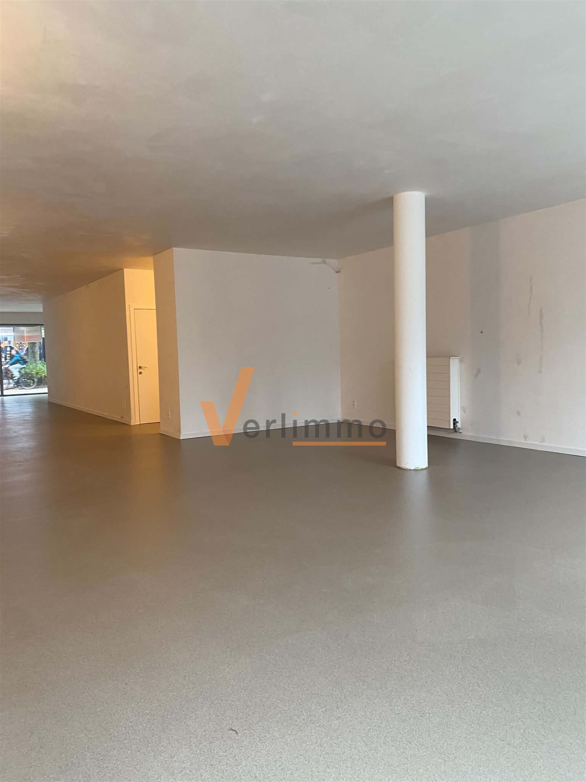 Commercial à louer à Schoten - photo 5
