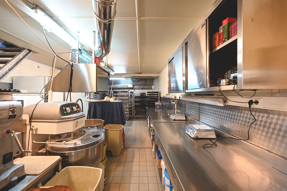 Handelspand met woonst te Merksem - foto 5