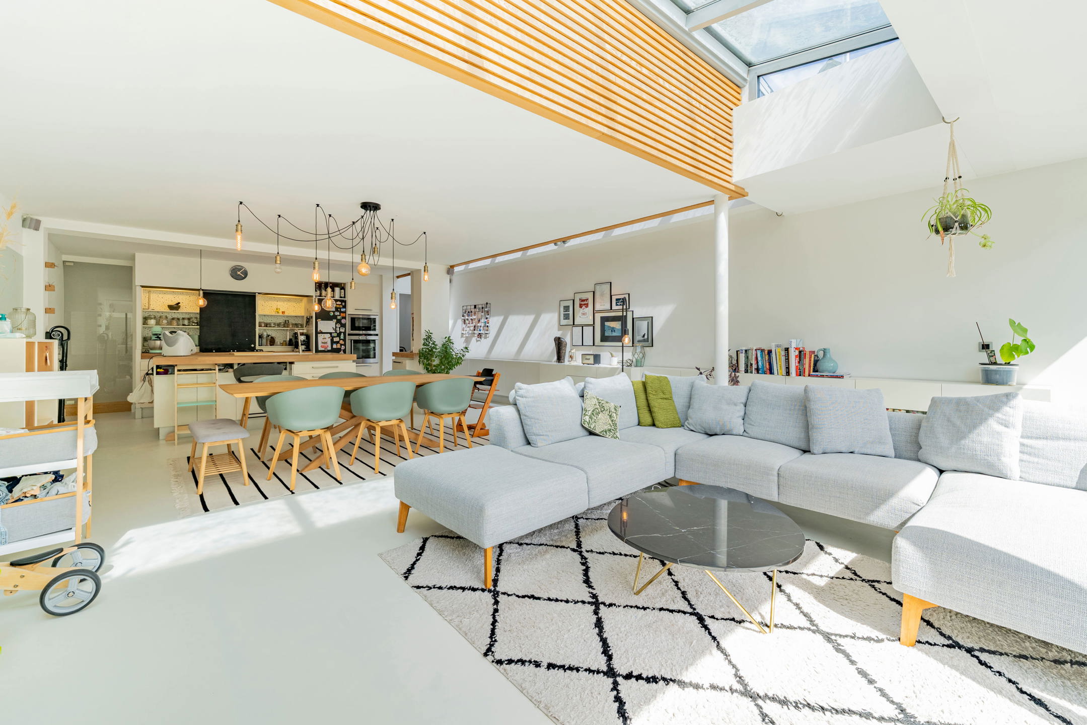 Instapklare gerenoveerde woning te Assebroek - foto 5