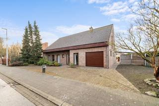 [[ DIT PAND NEEMT DEEL AAN DE ERA OPEN HUIZEN DAG OP 14/3 VAN 17:30 TOT 18:30 ]]LiggingDeze alleenstaande woning is gelegen in het uiterst rustige en...
