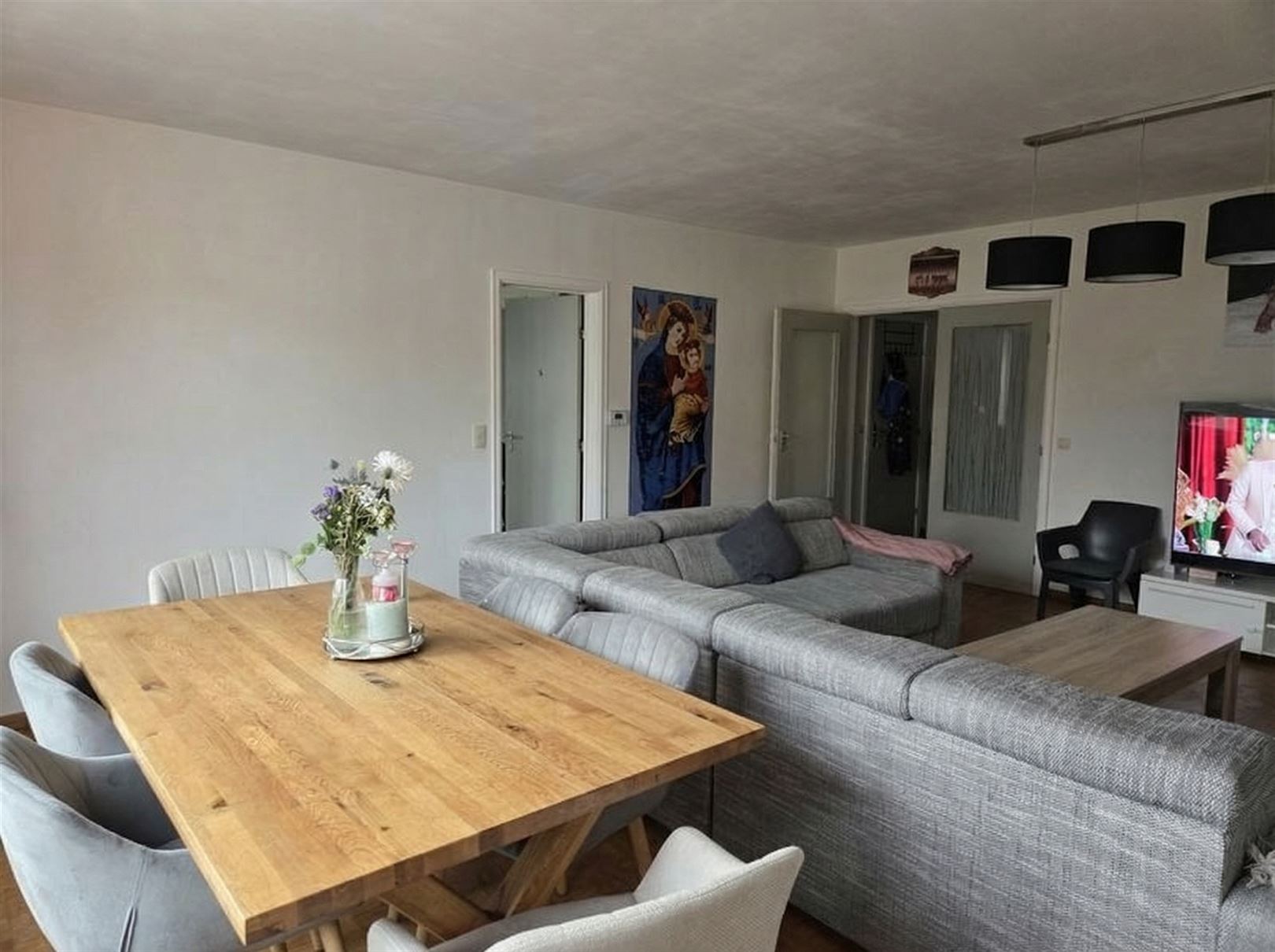 2-slaapkamerappartement te huur nabij het stadscentrum. - foto 3