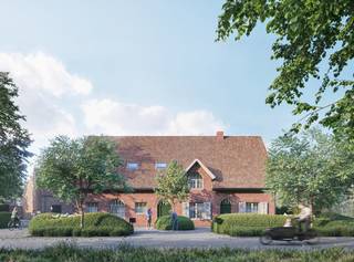 Droomt u van een authentieke en charmante hoeve-woning? Maar stelt u keer op keer vast dat deze niet voldoet aan de huidige normen en is de tuin meestal véél te groot?<br />Dan bent u hier, vlakbij het centrum van Rijkevorsel en toch landelijk gelegen, absoluut aan het juiste adres.<br />Een halfopen bebouwing te klein? Deze woning bewijst moeiteloos het tegendeel met een bruto bewoonbare oppervlakte van maar liefst 250m²!<br /><br />Wilt u nog graag uw stempel drukken op de afwerking? Bent u zelf een handige "harry"? Of u hebt een toffe kennis, nonkel, ...? <br />Dan zal de mogelijkheid voor de casco-afwerking u waarschijnlijk als muziek in de oren klinken...<br /><br />
<div>Liever geen verbouwstress en meteen zorgeloos verhuizen? Kies dan voor een volledig afgewerkte, instapklare woning. Het enige wat u dan nog hoeft te doen, is de muren een juiste kleur geven.</div>
<br />Hieronder kan u alvast een opsomming vinden hoe de woning op plan is aangevraagd en de ruwbouwwerken voor u zullen uitgevoerd worden.<br /><strong><br />Hoe sneller je reageert, des te meer keuzes kan je zelf nog maken!<br /><br />INDELING<br /><br />GELIJKVLOERS<br /></strong>Inkomhal met vestiairehoek en met trap naar de dakverdieping<strong> </strong>en de kelderverdieping. Gemeenschappelijk meterlokaal. Toiletruimte.<br />Woonkamer met open keuken eneetkamer.<br />Aansluitende berging. Achterinkom.<br /><br /><strong>DAKVERDIEPING</strong><br />Ruime bovenverdieping (ca 93m²) die naar eigen keuze in te richten is met vaste trap naar de zolderverdieping.<br /><br /><strong>ZOLDERVERDIEPING</strong><br />Multifunctionele ruimte voorzien van dakramen (ca 40m²).<br /><br /><strong>KELDERVERDIEPING</strong><br />Bergkelder.<br /><br /><strong>BUITEN</strong><br />Voortuin met oprit/autostaanplaats.<br />Achteraan terras met tuin<strong> </strong>en rechtstreeks toegang naar de privatieve fietsenberging.<br /><br /><strong>BIJZONDERHEDEN</strong><br />Warmtepomp (lucht/water). Vloerverwarming. Aluminium en houten ramen. Dubbele beglazing (1.0W/m²K). Regenwaterput (10.000l). E-peil: 44.<br /><br />Contacteer ons kantoor om de voorwaarden te bespreken.<br /><em>*Stedenbouwkundige inlichtingen in aanvraag.</em>