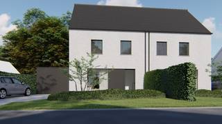 Deze nieuwbouwwoning in Kessel wordt opgetrokken volgens de traditionele bouwmethode, gecombineerd met de meest actuele isolatienormen. Dat maakt ze bijzonder energiezuinig en helemaal klaar voor de toekomst.<br /><br />Op het gelijkvloers vind je een praktische inkomhal met gastentoilet, een ruime leefruimte met open keuken en een handige berging. De eerste verdieping biedt drie slaapkamers, waarvan één met aansluitende dressing, en een badkamer met toilet. De zolderverdieping is bereikbaar via een vaste trap en kan naar wens worden ingericht als extra slaapkamer, bureau of hobbyruimte.<br />De woning wordt casco winddicht opgeleverd (ruwbouw, dakwerken, ramen en deuren). Je geniet dus nog de vrijheid in materiaalkeuze en de persoonlijke inrichting. De prijs voor deze cascowoning bedraagt €417120 euro = Grond + woning + btw + registratie. <br /><br />Wonen in Kessel<br />Kessel is een gezellig en groen dorp, gekend om zijn rustige woonstraten en het prachtige natuurgebied Kesselse Heide, ideaal voor wandel- en fietstochten met het gezin. Dankzij het station Kessel op wandelafstand heb je een vlotte verbinding naar Lier, Antwerpen en Herentals, terwijl scholen, winkels en sportfaciliteiten allemaal dichtbij liggen. Zo combineer je het comfort van een rustige woonomgeving met een uitstekende bereikbaarheid en alle voorzieningen binnen handbereik.<br /><br />Betrouwbare bouwpartner<br /><br />Dit project wordt met passie ontwikkeld door een ervaren bouwbedrijf dat al meer dan 20 jaar gezinnen helpt hun woondromen waar te maken. Een hecht team van vakmensen staat garant voor meer dan enkel bouwen: zij creëren een plek waar je je meteen thuis voelt.<br />Elke woning wordt gerealiseerd met duurzame materialen en volgens de hoogste kwaliteitsstandaarden, met oog voor comfort en leefbaarheid. Dankzij de persoonlijke begeleiding en zorgvuldige opvolging van het hele traject kan je met een gerust hart uitkijken naar een woning die perfect aansluit bij jouw gezin.<br /><br />Meer info of een afspraak inplannen? Neem gerust contact met ons op! Domestic makelaars 014 610386