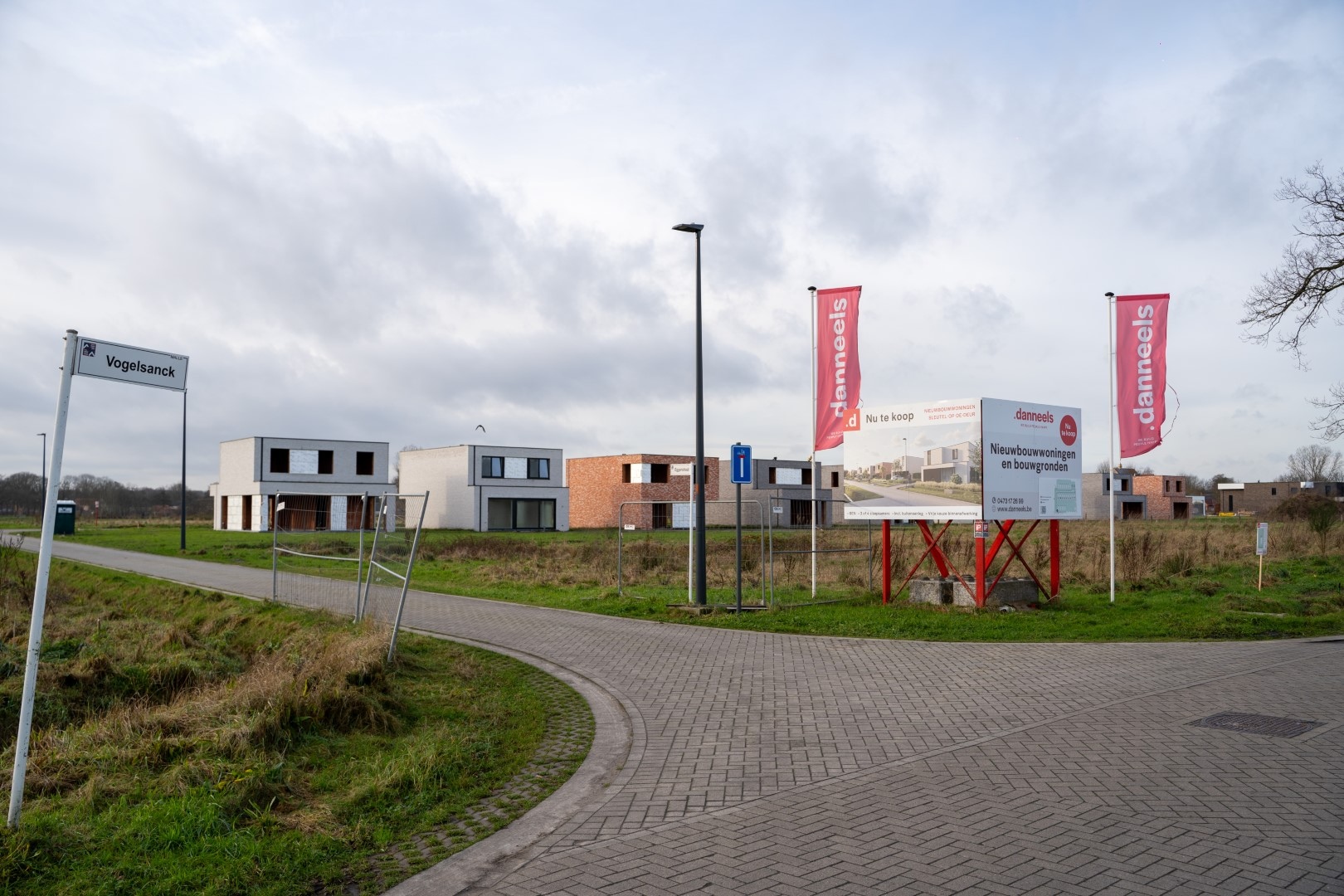 Bouwgronden voor open bebouwing in landelijke omgeving - photo 2