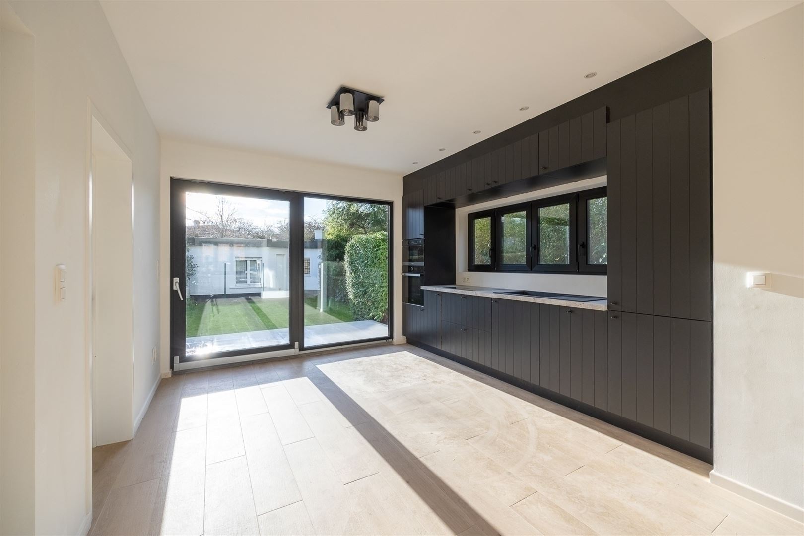 Gerenoveerde woning in zeer geliefde straat in centrum! - foto 5