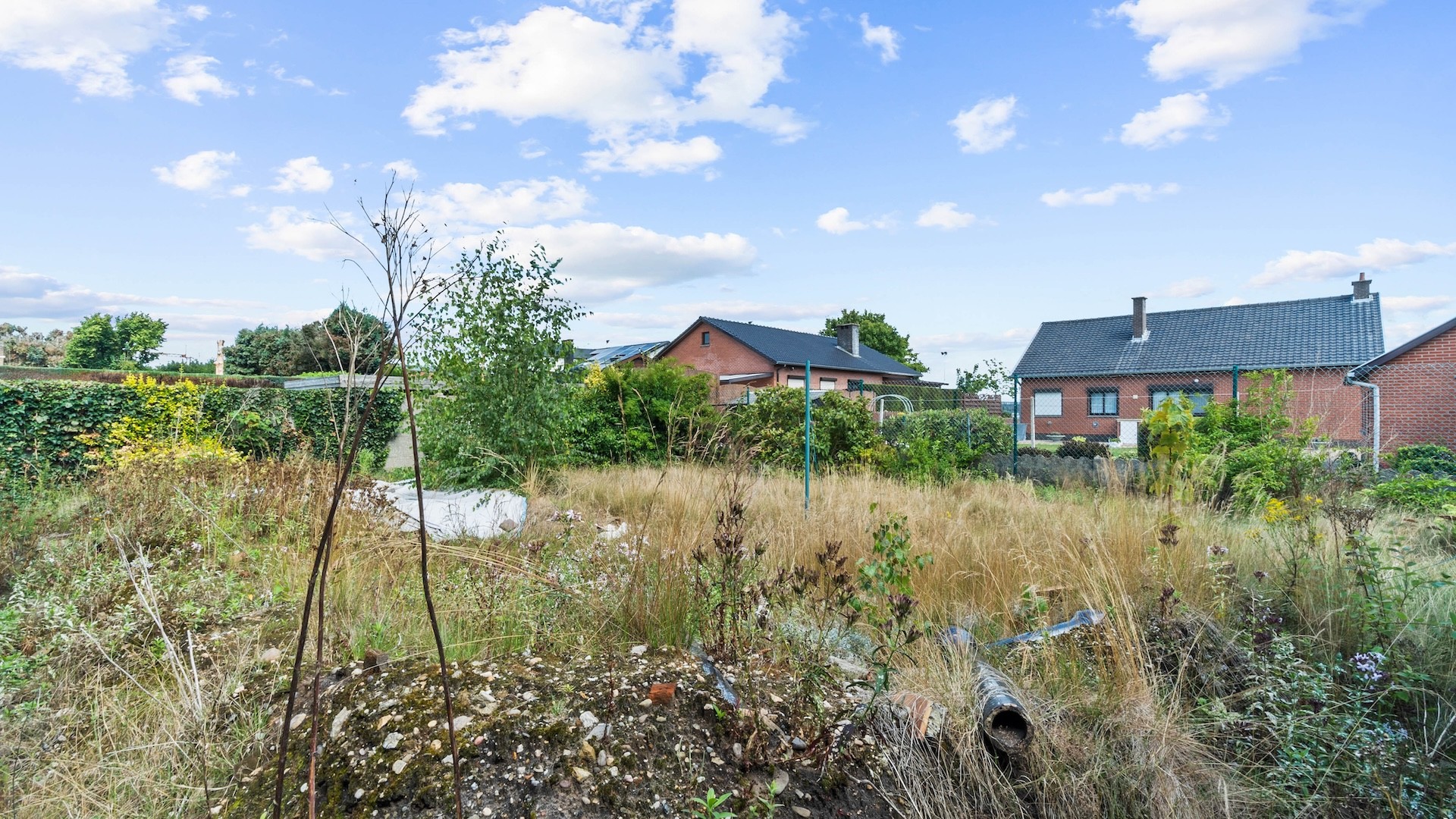 Te renoveren woning (O.B.) met 3 slaapkamers op 6a 48ca - photo 5