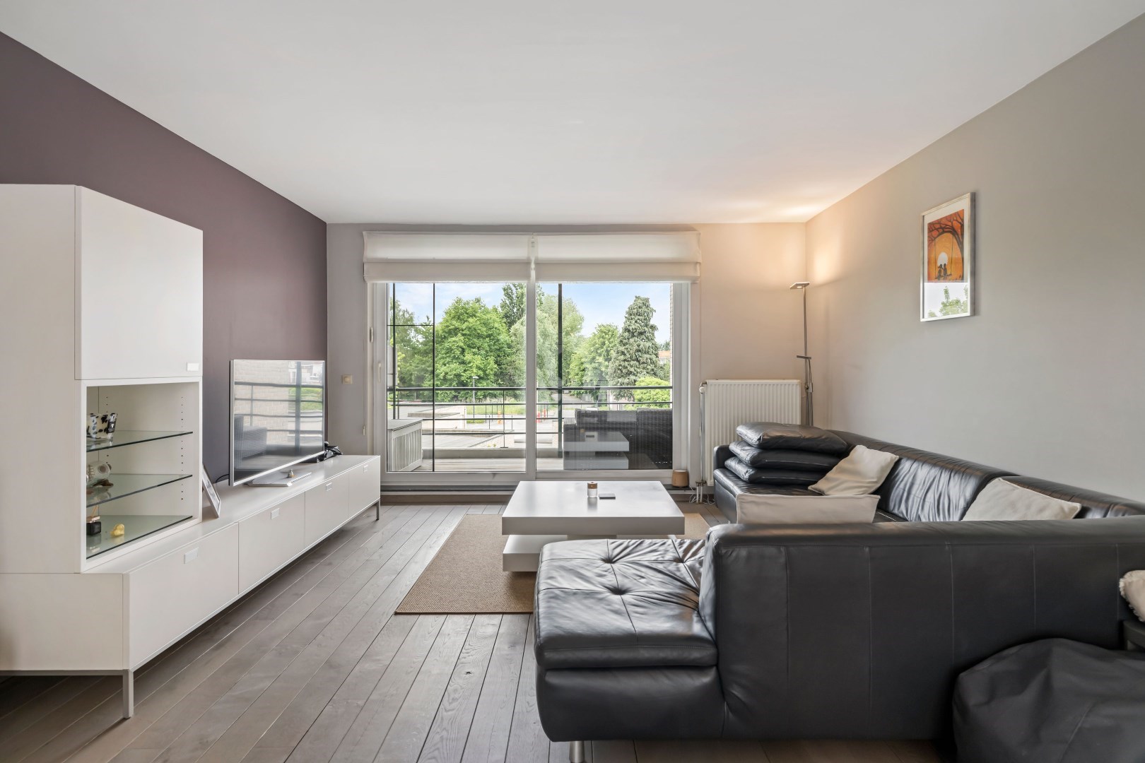 Ruim, instapklaar appartement met 3 slaapkamers - foto 2