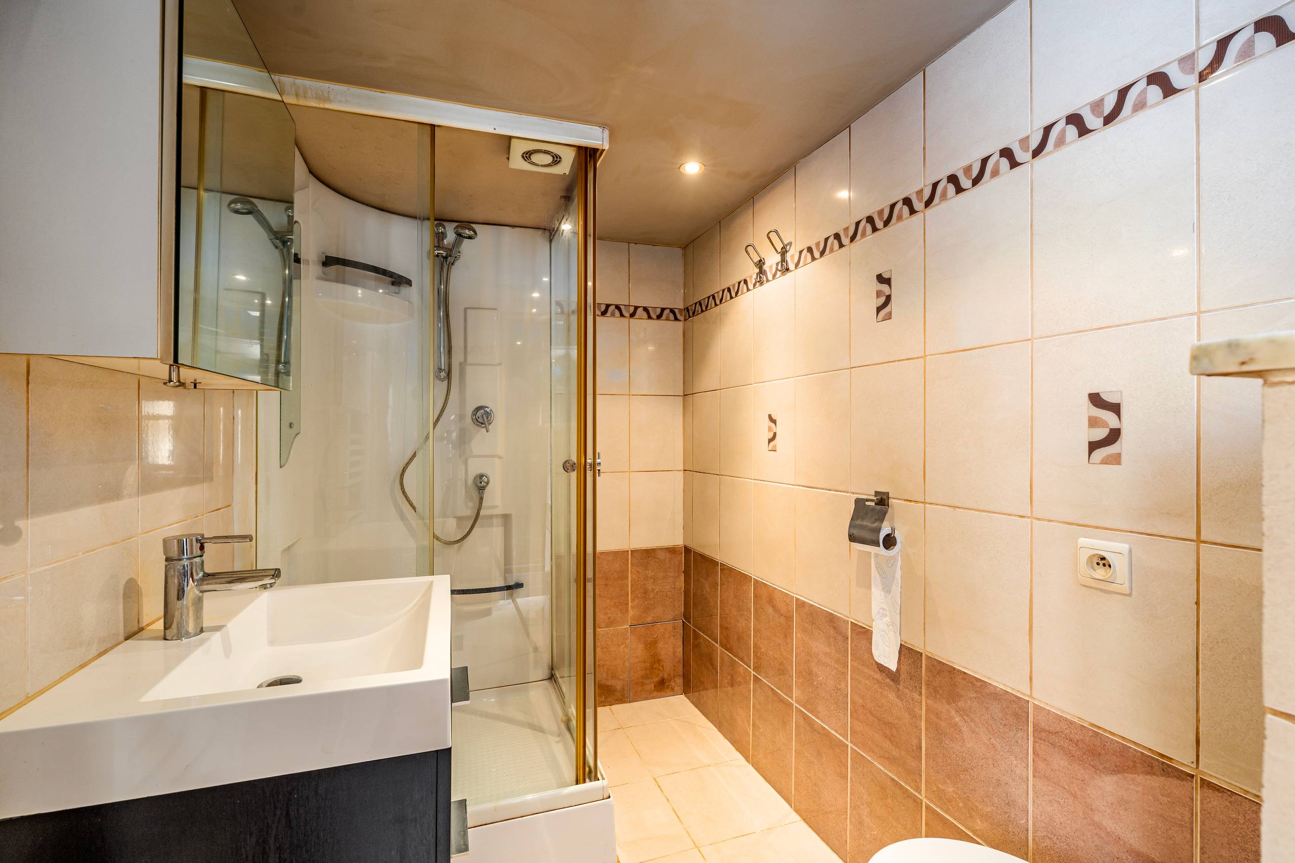 gezinswoning met 3 slaapkamers in Roosdaal! - foto 5