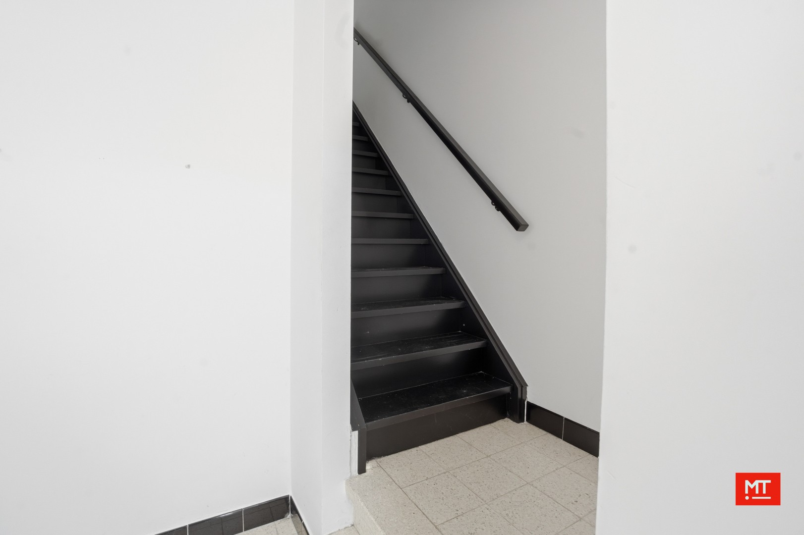 Instapklare, energiezuinige woning met 3 slaapkamers, tuin en garage te koop in een rustige wijk te Zonnebeke - foto 5