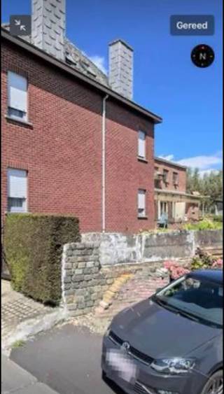 Ontdek deze ruime gezinswoning gelegen aan de bekende Valkenbergstraat, met een indrukwekkende bewoonbare oppervlakte van 251m2.Stap binnen via...