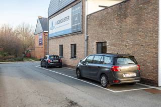 Ruim loftappartement met 3 slaapkamers, mezzanine, terras en staanplaats. Bent u op zoek naar een ruim en lichtrijk appartement met karakter? Dan...