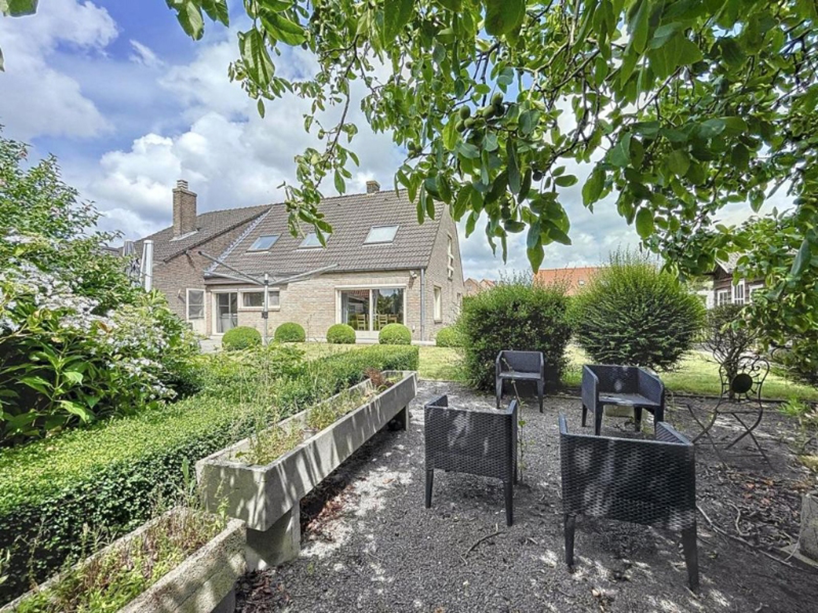 House for sale in Zedelgem with 5 bedrooms - photo 4