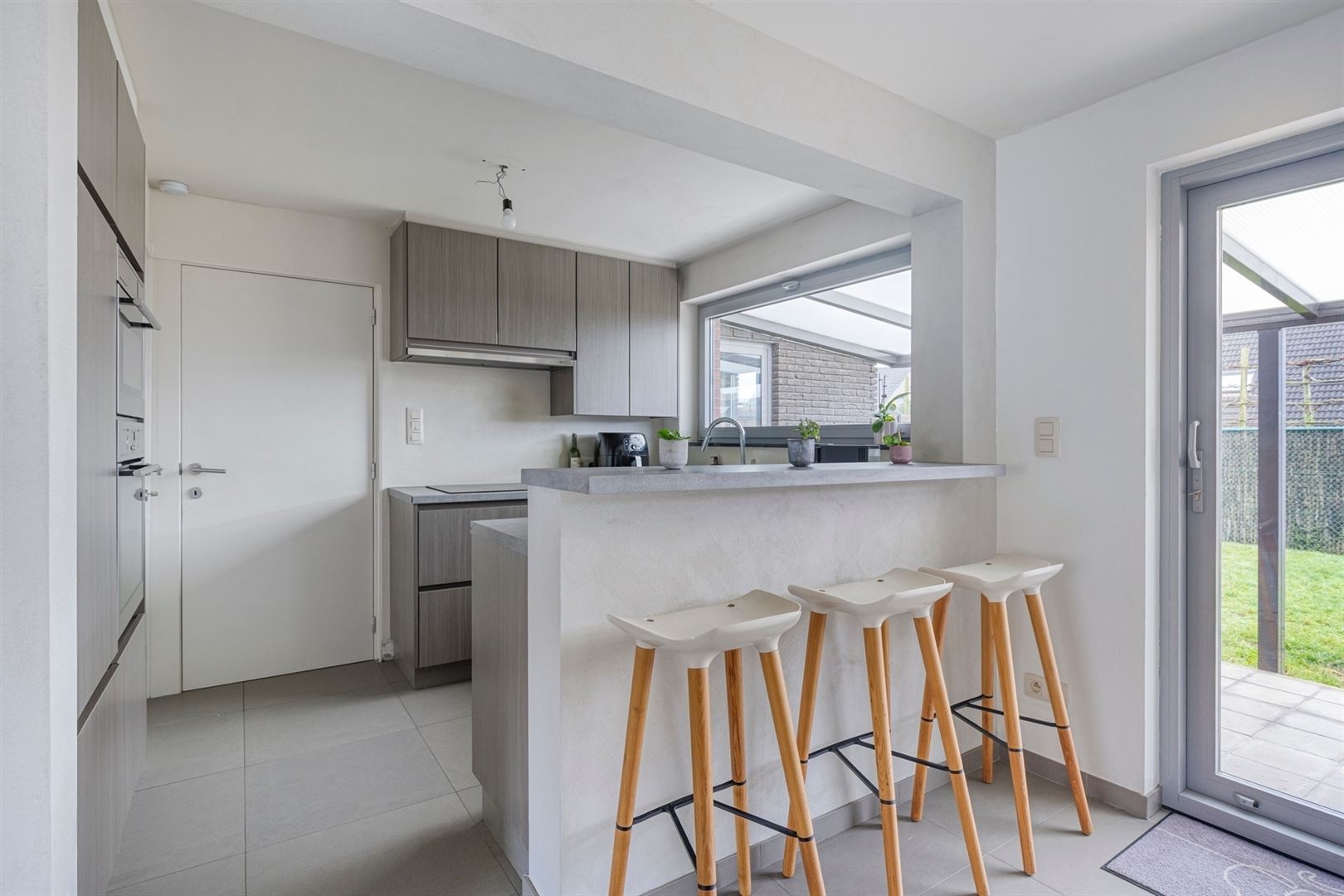 Maison entièrement rénovée dans un quartier calme - photo 2