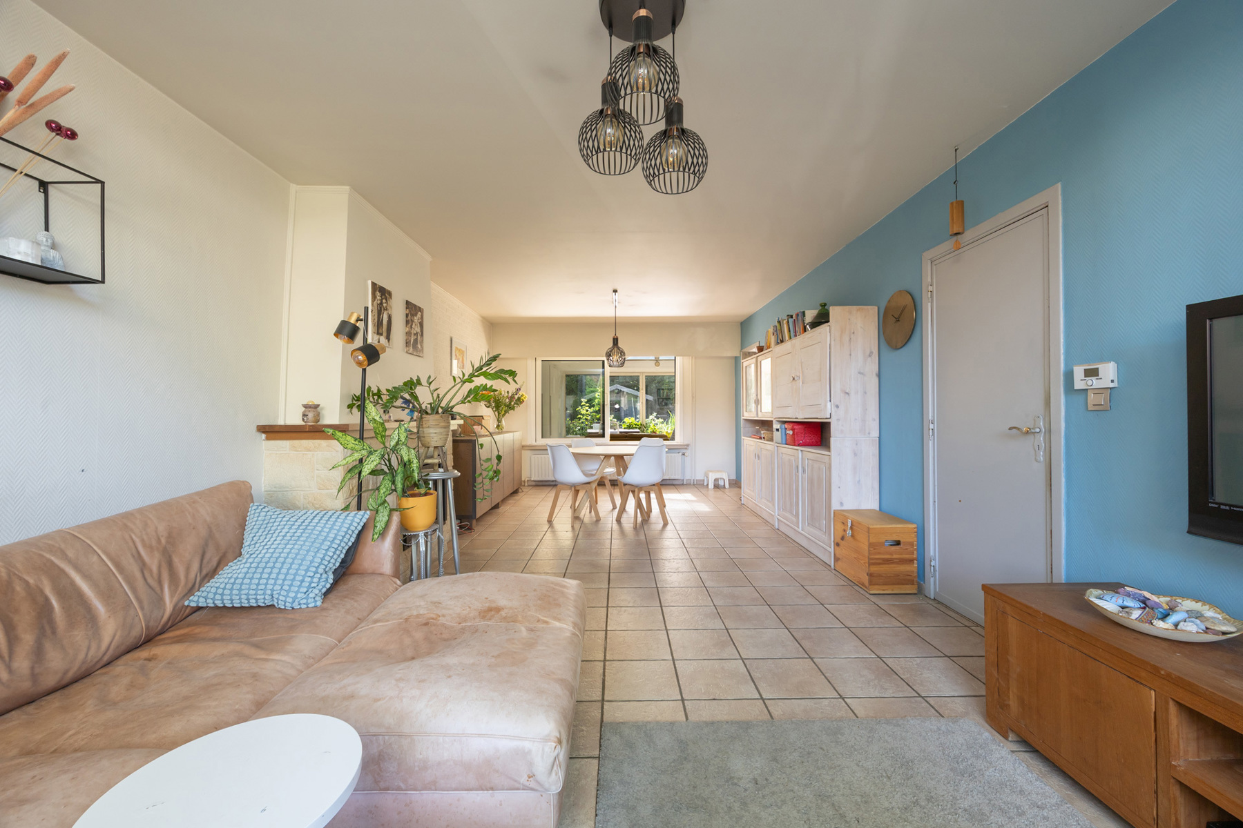 INSTAPKLARE WONING MET GROENE TUIN OP TOPLOCATIE IN MORTSEL - foto 4