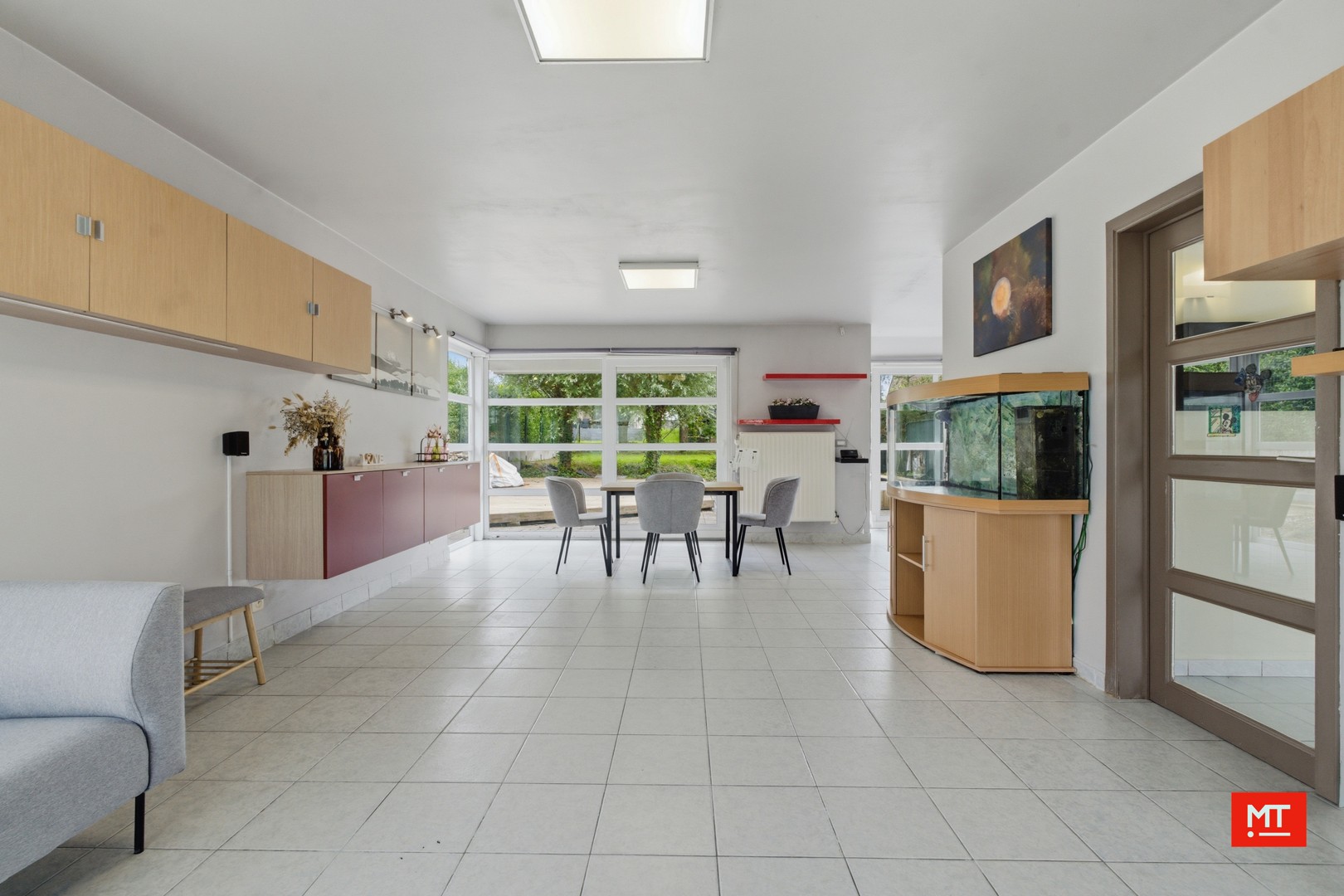 Op te frissen halfopen woning met 3 slaapkamers, tuin en garage in de Patine - foto 4
