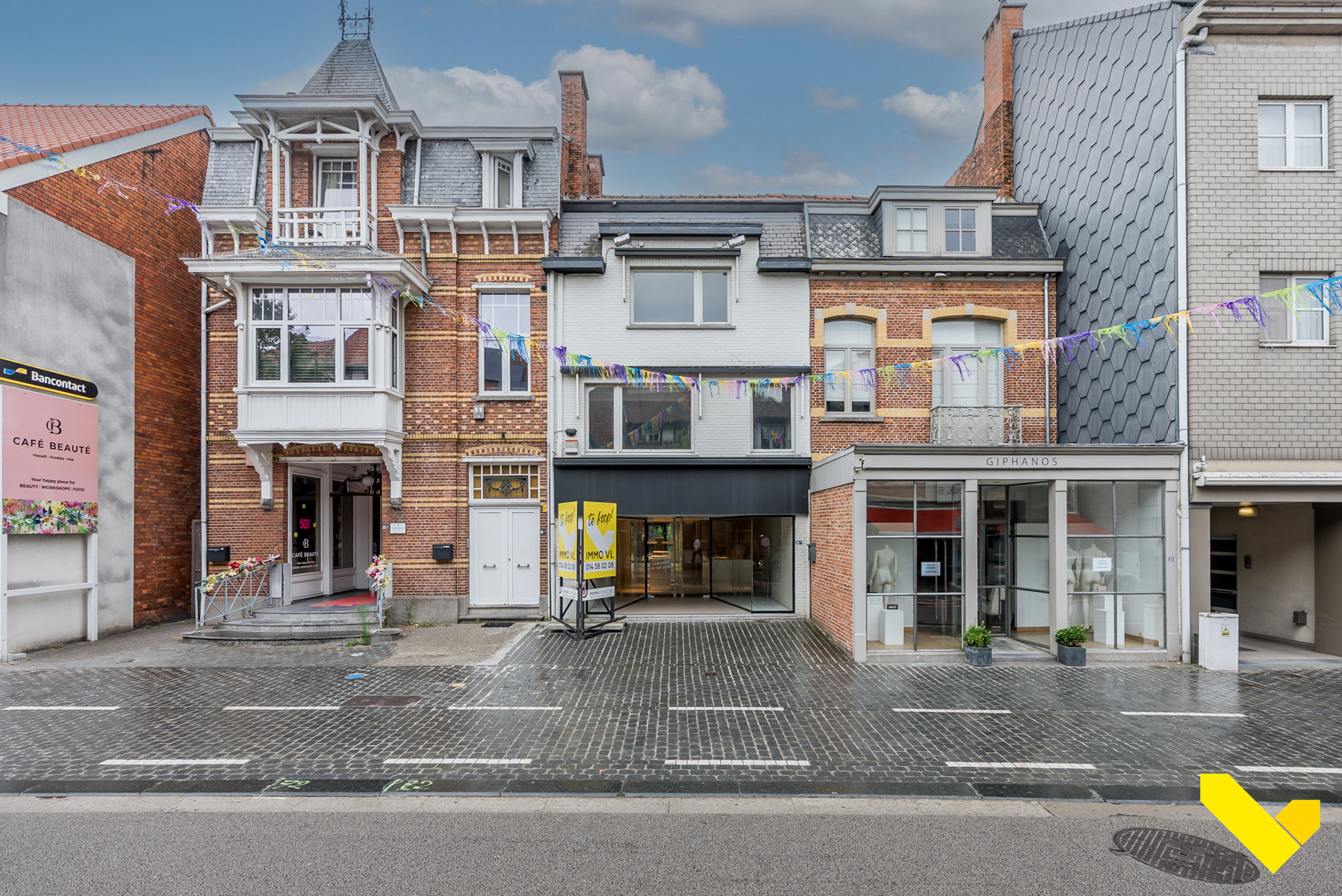 Commercial for sale in Mol - photo 1