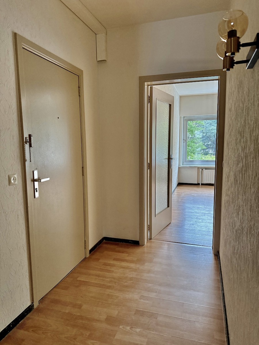 Uniek gelegen ruim appartement met 2 slaapkamers en terras - foto 5