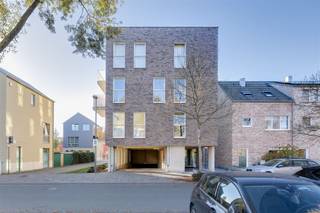 The dimensions are as follows:D 585 cm  W 282 cm  H 258 cm Please note that the height and width of the garage door are smaller than those on the...