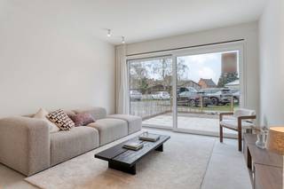 Laatste appartementen te koop!Dit gelijkvloers nieuwbouwappartement met 2 slaapkamers is te koop in residentie Albert & Jerome in het centrum...