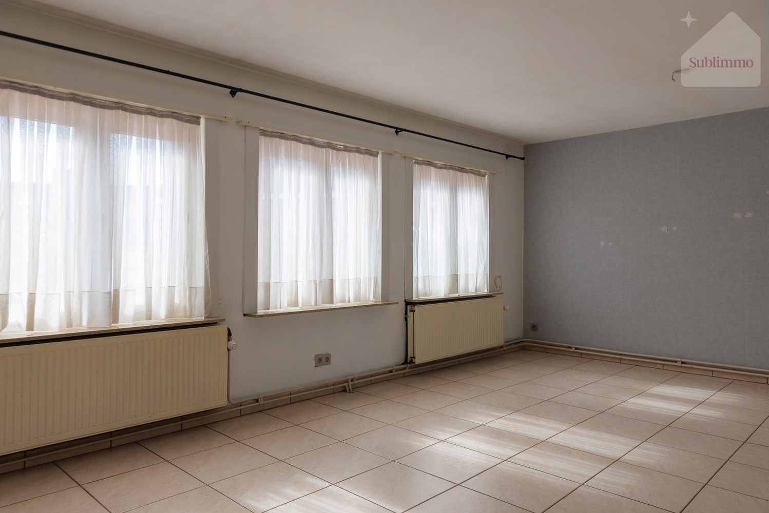 Woning met 3 slaapkamers en polyvalente ruimte - foto 4
